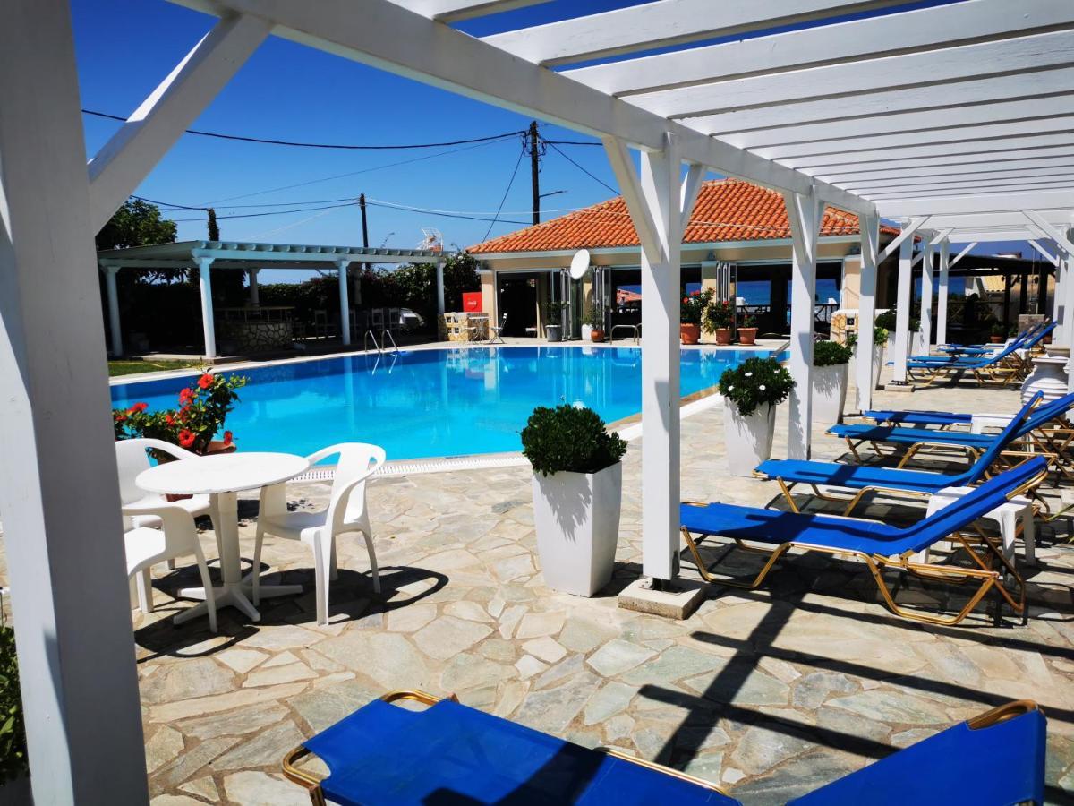 Nafsika Hotel Агиос Стефанос Экстерьер фото