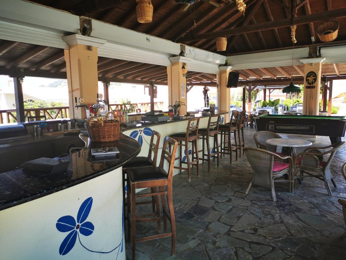 Nafsika Hotel Агиос Стефанос Экстерьер фото